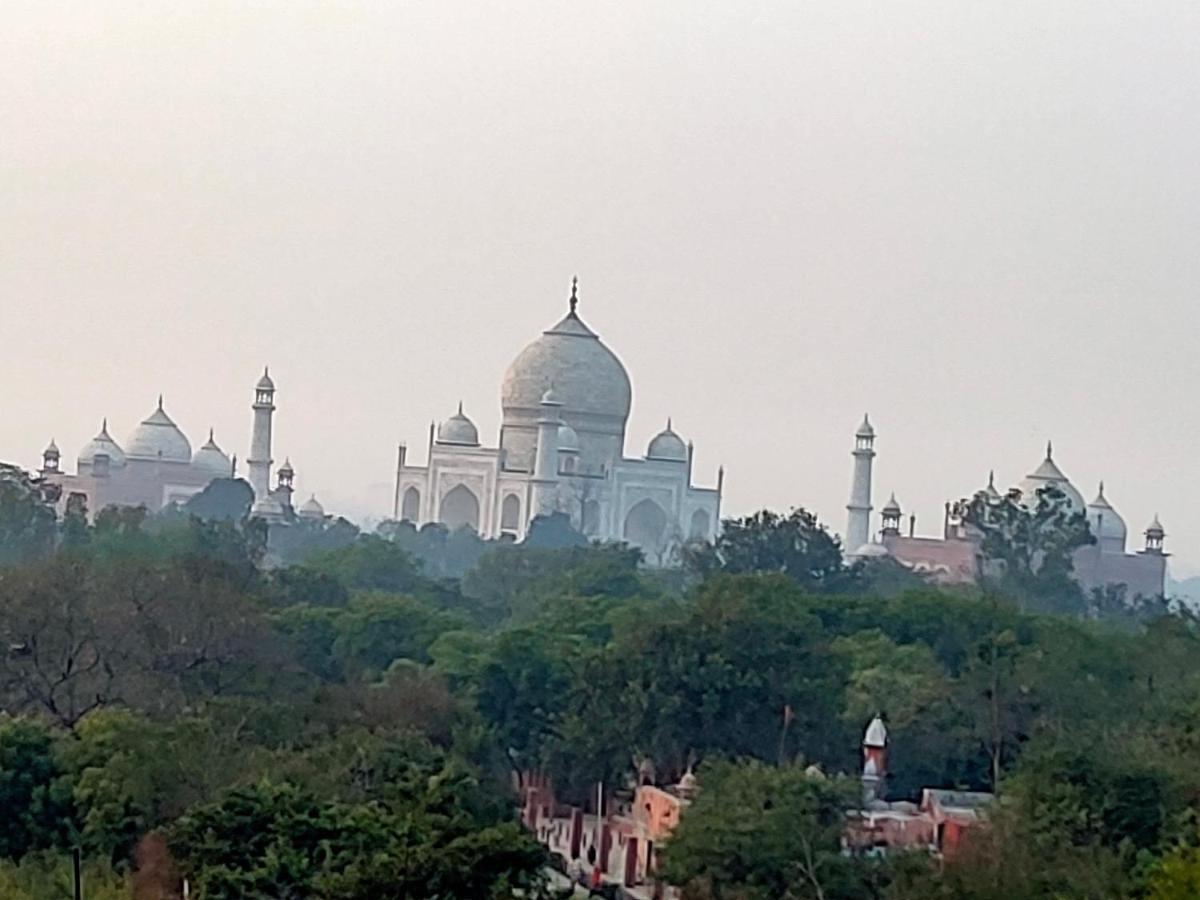 Hotel Rashmi Agra  Eksteriør billede